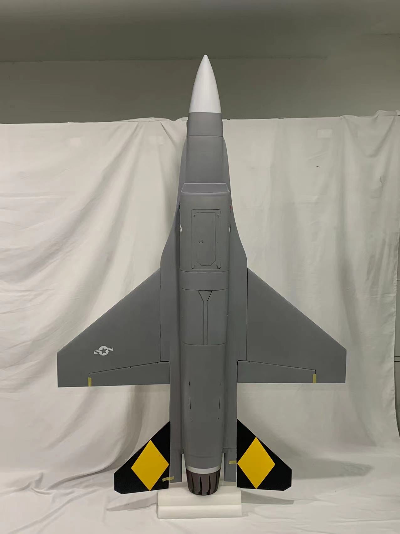 Boomerang F-16 Hollman AFB 314th Yellow Tail - Boomerang RC Jets