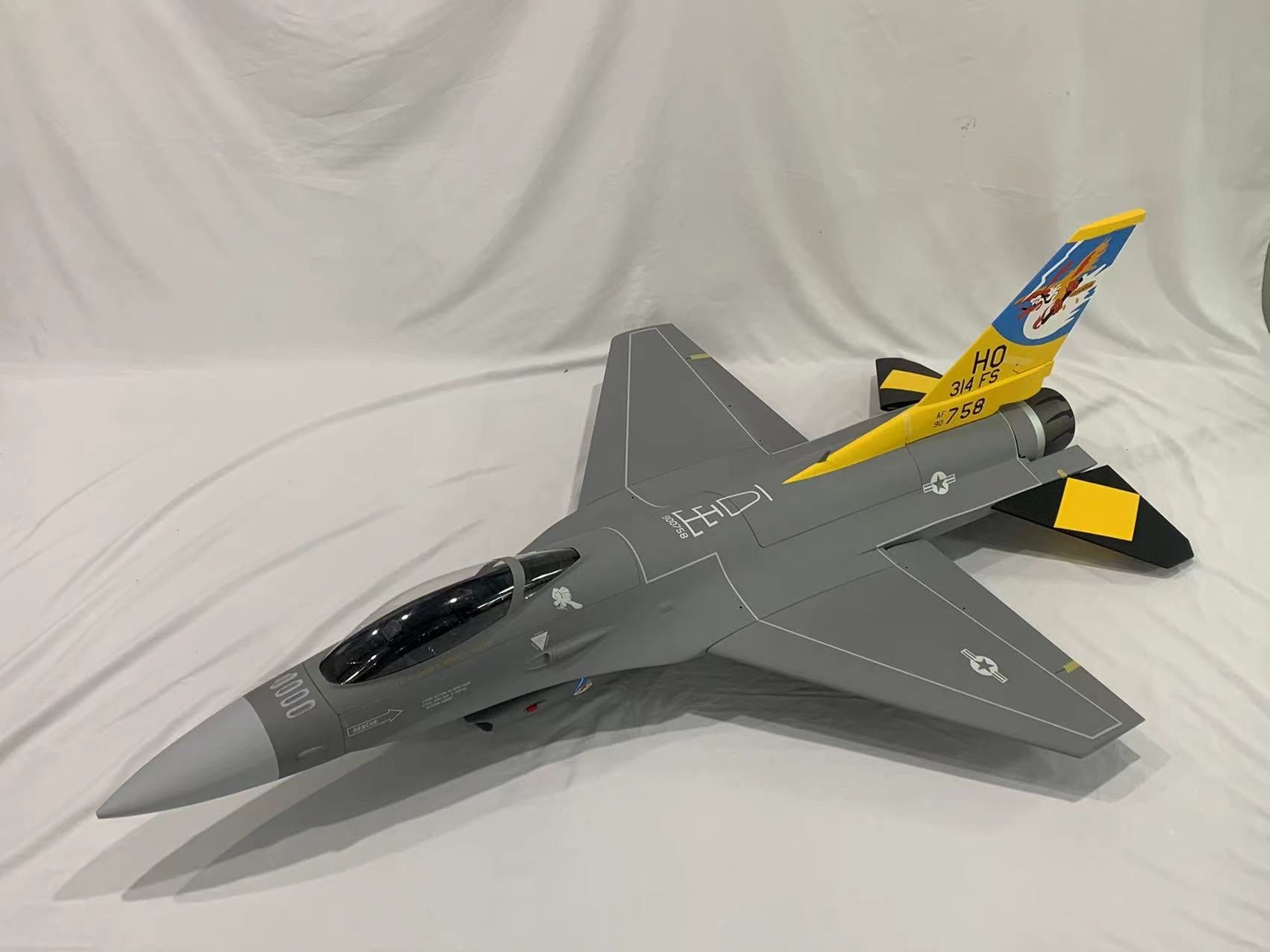 Boomerang F-16 Hollman AFB 314th Yellow Tail - Boomerang RC Jets