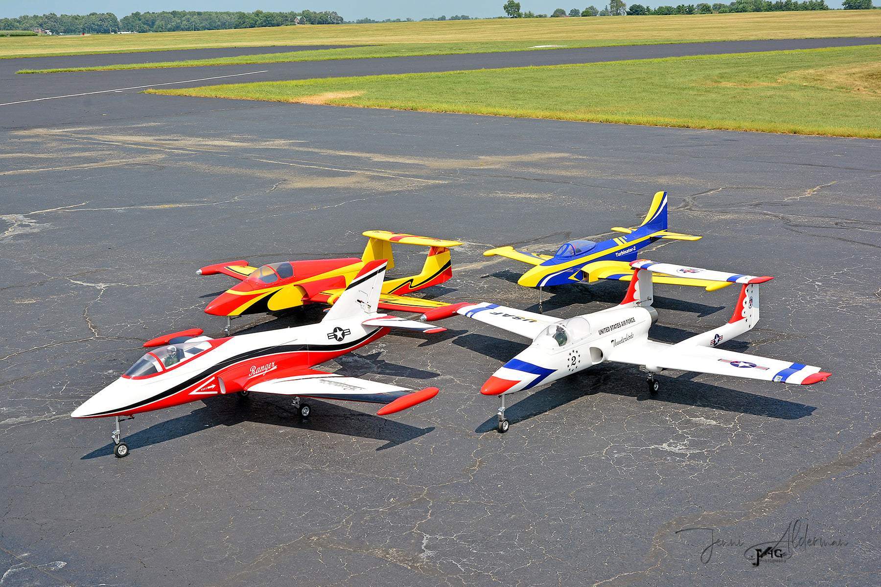 Boomerang Ranger Sport Jet - Red & White - HeliDirect